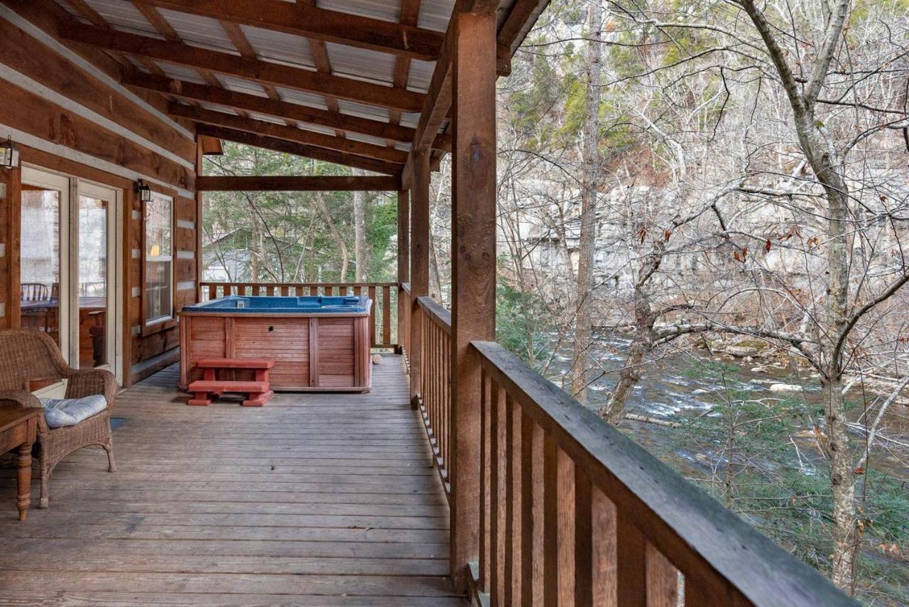 Down By The River W/ Riverfront Hot Tub Townsend Exterior photo